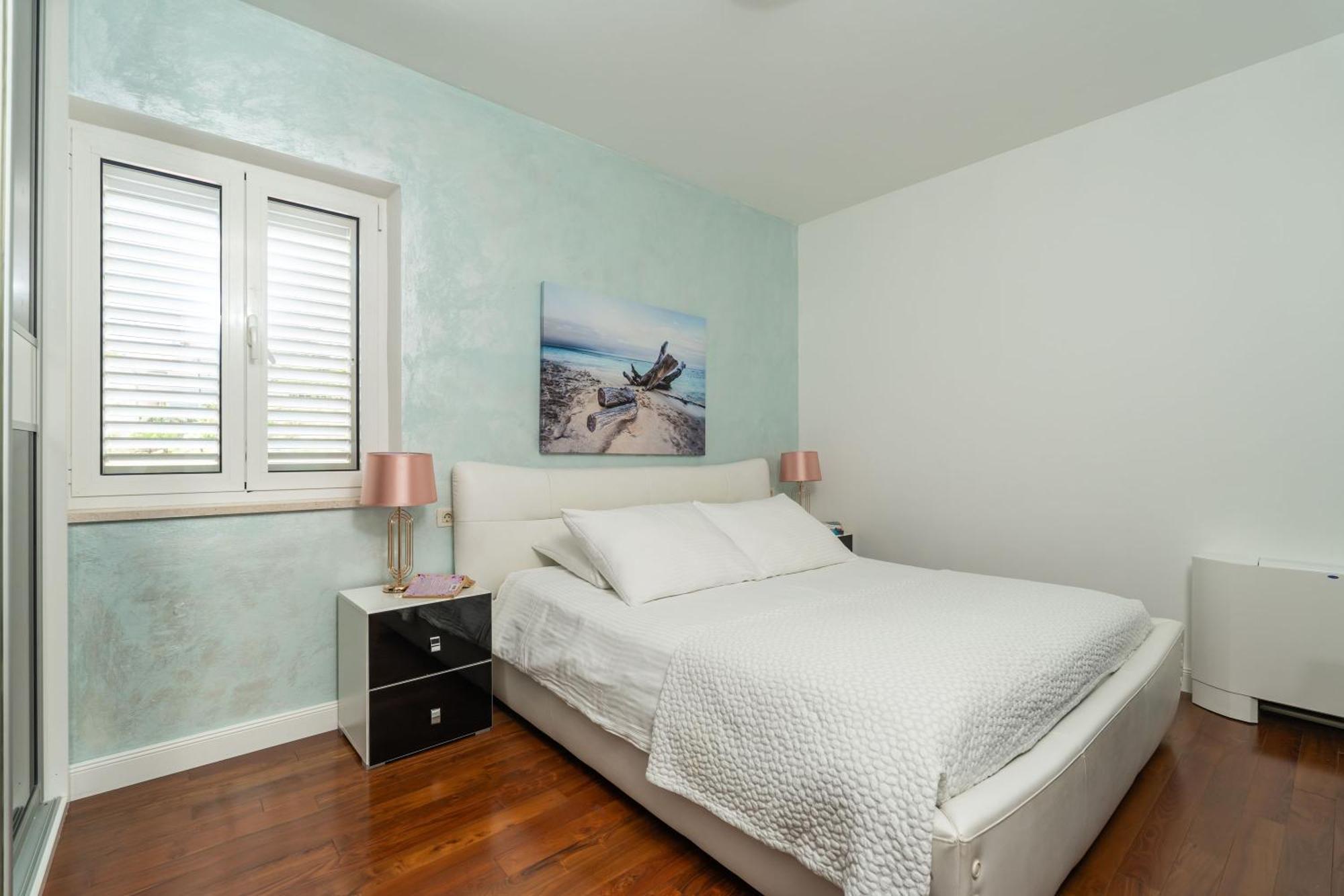 Seaview Elegance Apartment 자톤 외부 사진